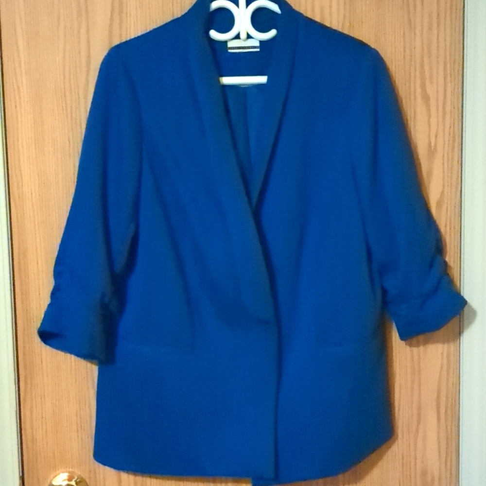 Jules & Leopold blazer.
